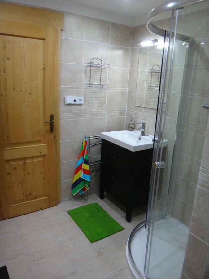 Apartman Na Zlatniku Zlata Olesnice  Luaran gambar